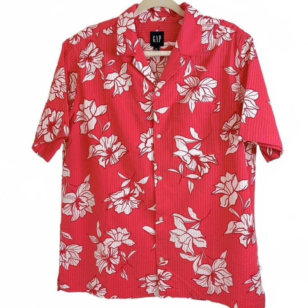 Gap NWT Men’s Short Sleeve Floral Hawaiian Shirt Red White Flowers Med